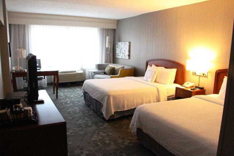 Courtyard By Marriott Lyndhurst/Meadowlands מראה חיצוני תמונה